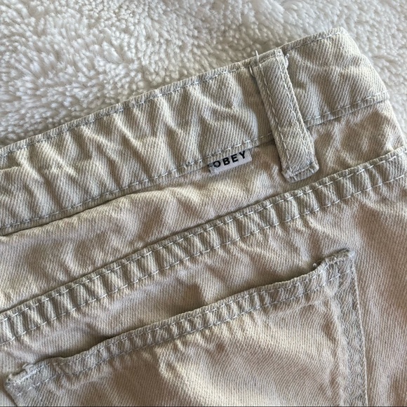 SOLD✨ RVCA • Cut-off Denim Shorts - Picture 5 of 7